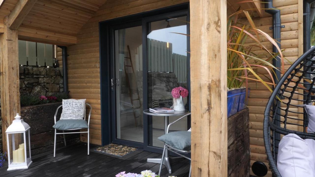The Bee Pods Holiday home *